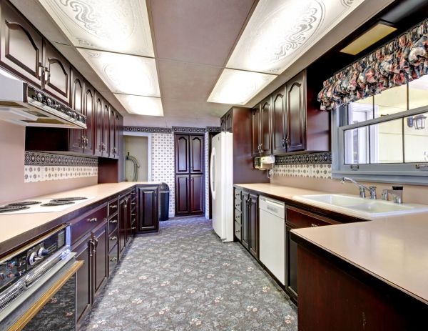 Kitchen Carpet Installation in Berkeley